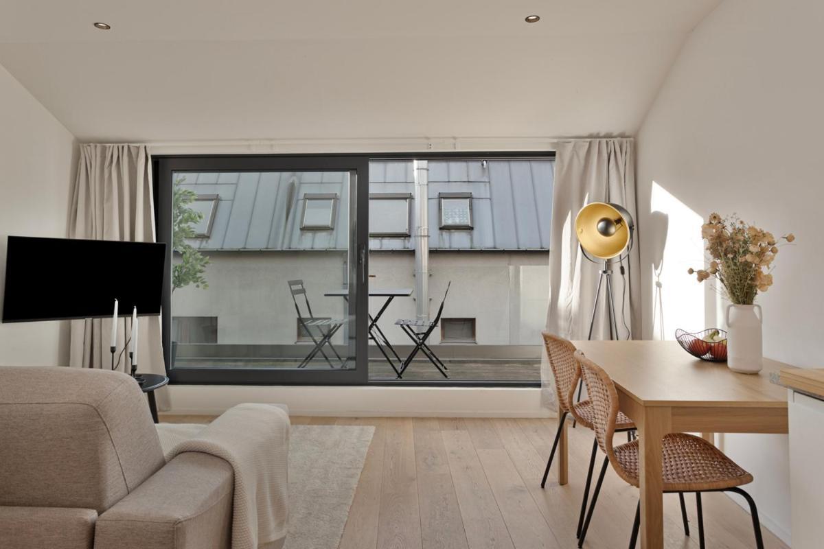 Cosy Apartments @ City Center แอนต์เวิร์ป ภายนอก รูปภาพ